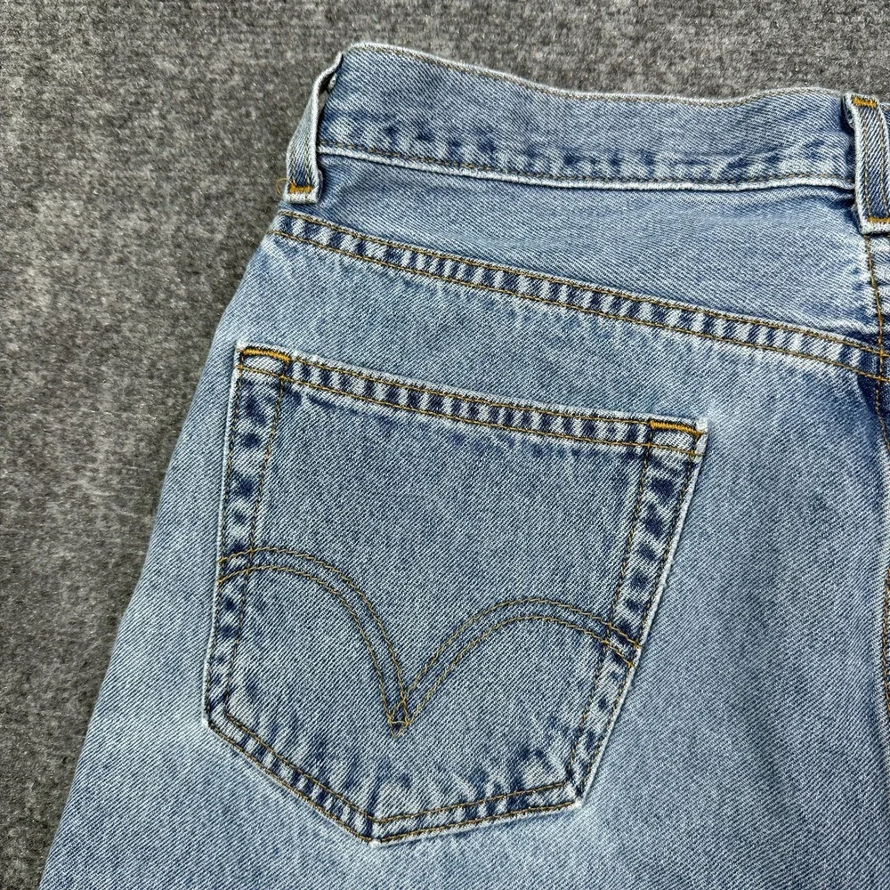 Vintage Levi's 550 Relaxed Fit Jean Shorts Mens Size 34 Waist Blue Denim Y2K